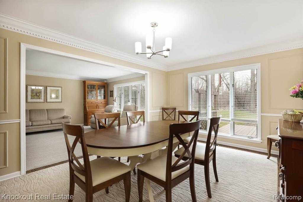 9350 OAKMONT Drive, Grand Blanc, MI 48439 — Photo 13