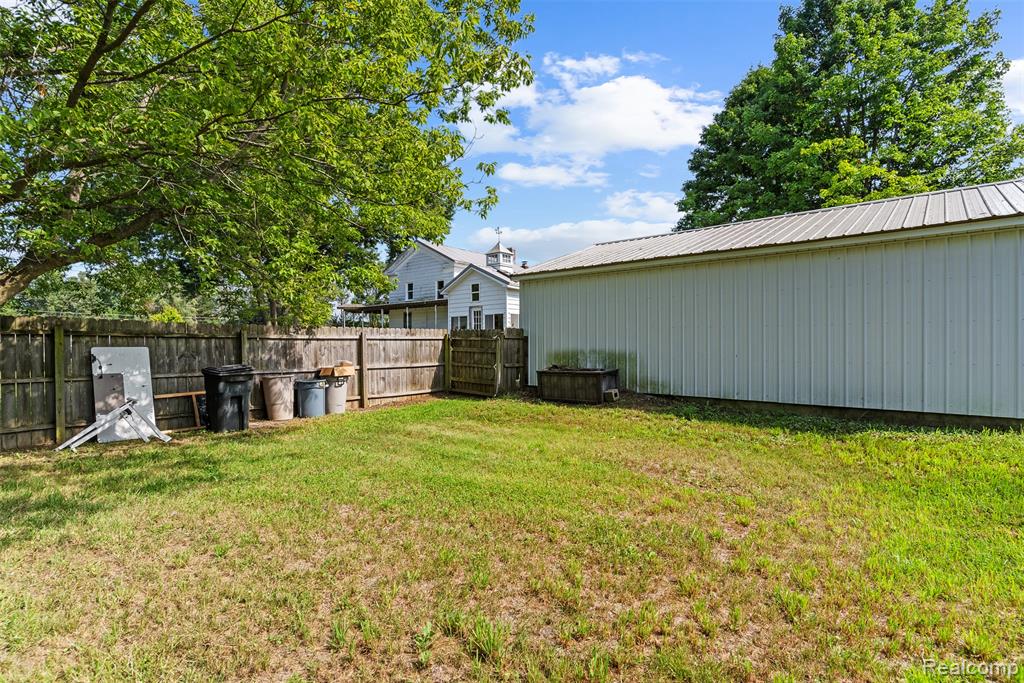 9131 N Genesee Road, Mount Morris, MI 48458 — Photo 40