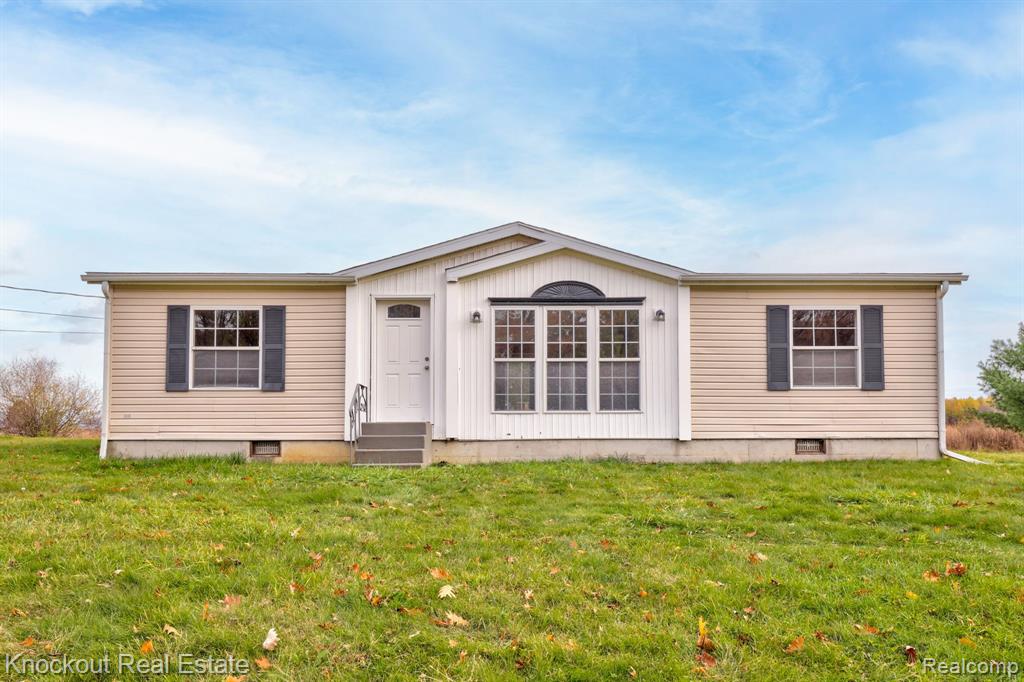 6333 Buell Road, Vassar, MI 48768 — front exterior