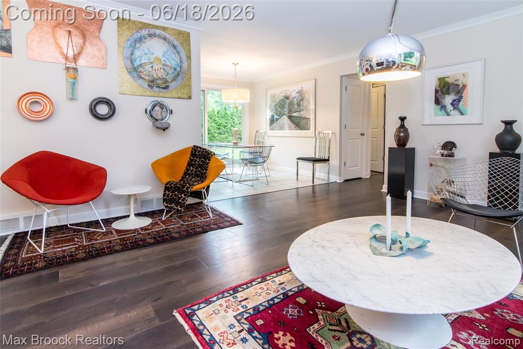 6799 E Dartmoor Road, West Bloomfield, MI — Photo 5