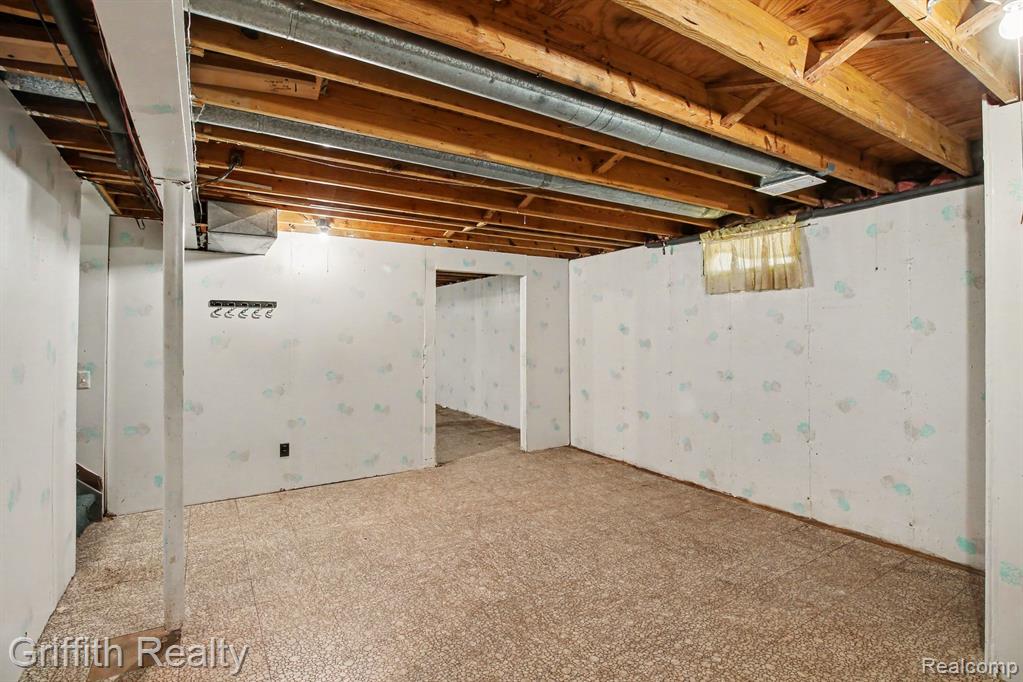 5096 Walker Drive, Brighton, MI 48114 — Photo 17