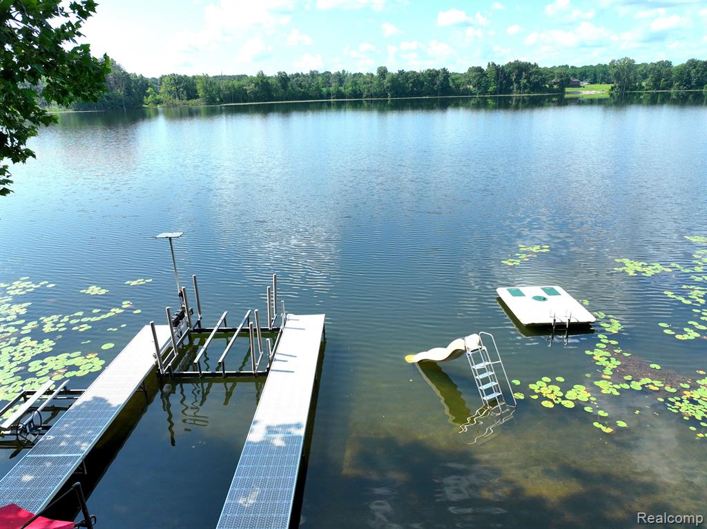 857 HURLEY Drive, Howell, MI 48843 — Photo 44