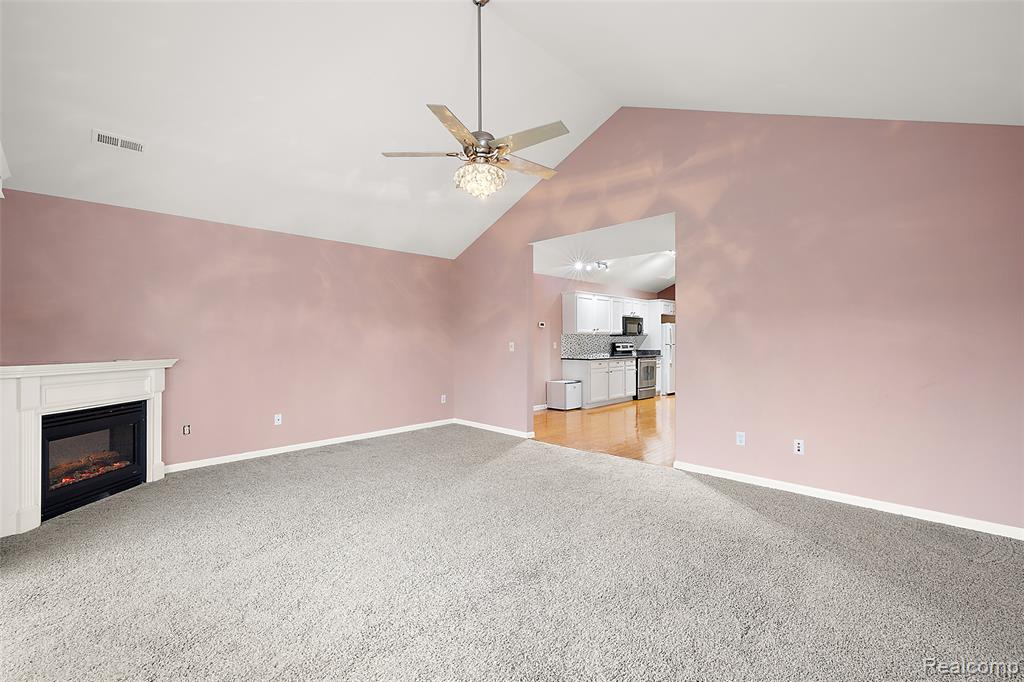 45765 Cagney Drive, Macomb, MI 48044 — Photo 20