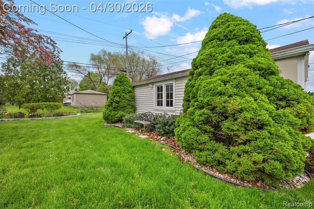 7961 Lincoln Street, Taylor, MI 48180 — Photo 33