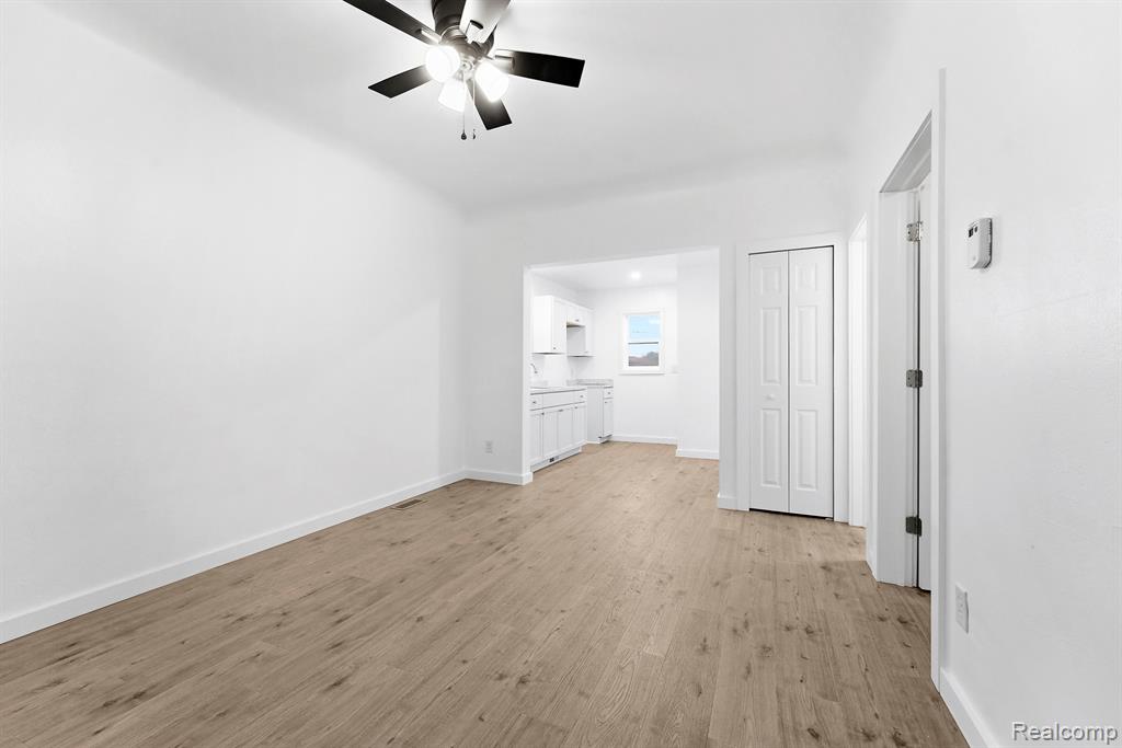 1710 Fort Park Boulevard, Lincoln Park, MI 48146 — Photo 4