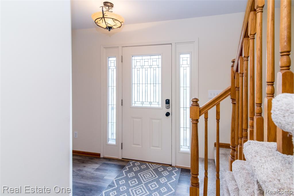 416 Umberland Drive, Howell, MI 48843 — Photo 13