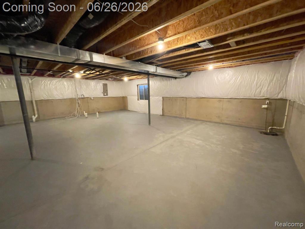 49744 HARTWICK Drive, Novi, MI — Photo 24