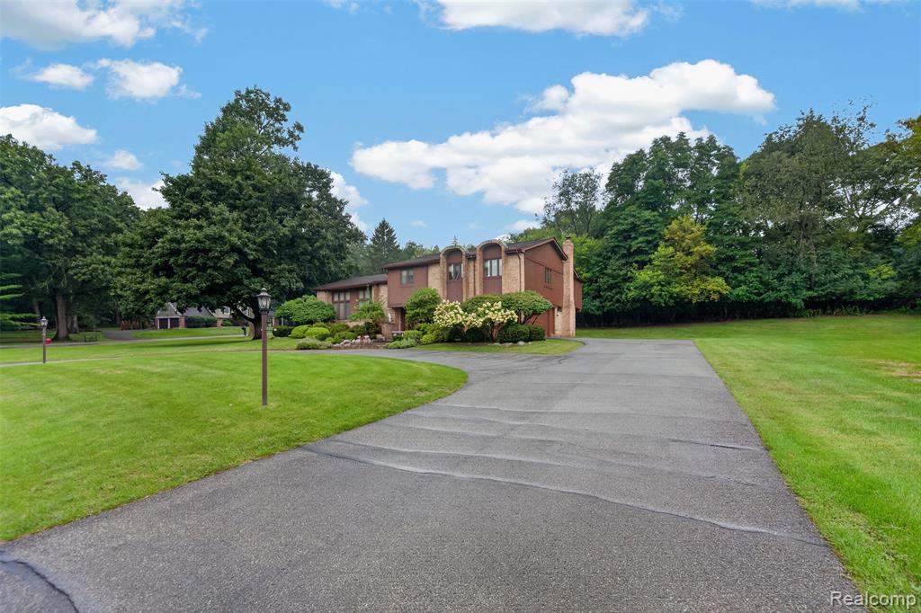 7115 Paterese Drive - Photo 5