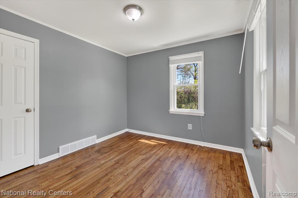 38982 Wabash Street, Romulus, MI 48174 — Photo 16