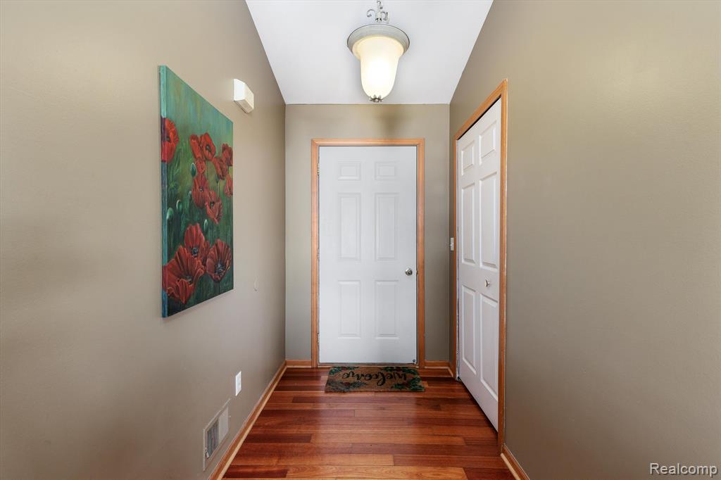 47172 Ellie Drive, Macomb, MI 48044 — Photo 5
