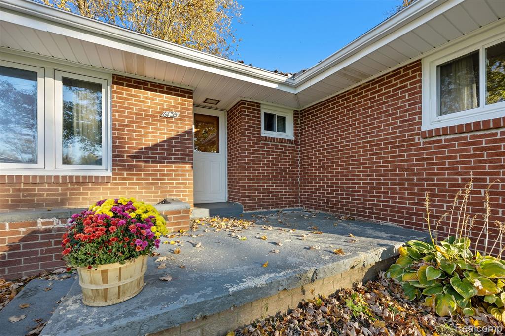 6135 Whittaker Road, Ypsilanti, MI 48197 — Photo 34