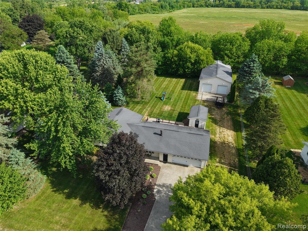 1055 E Hollywood Boulevard, Clio, MI 48420 — Photo 4