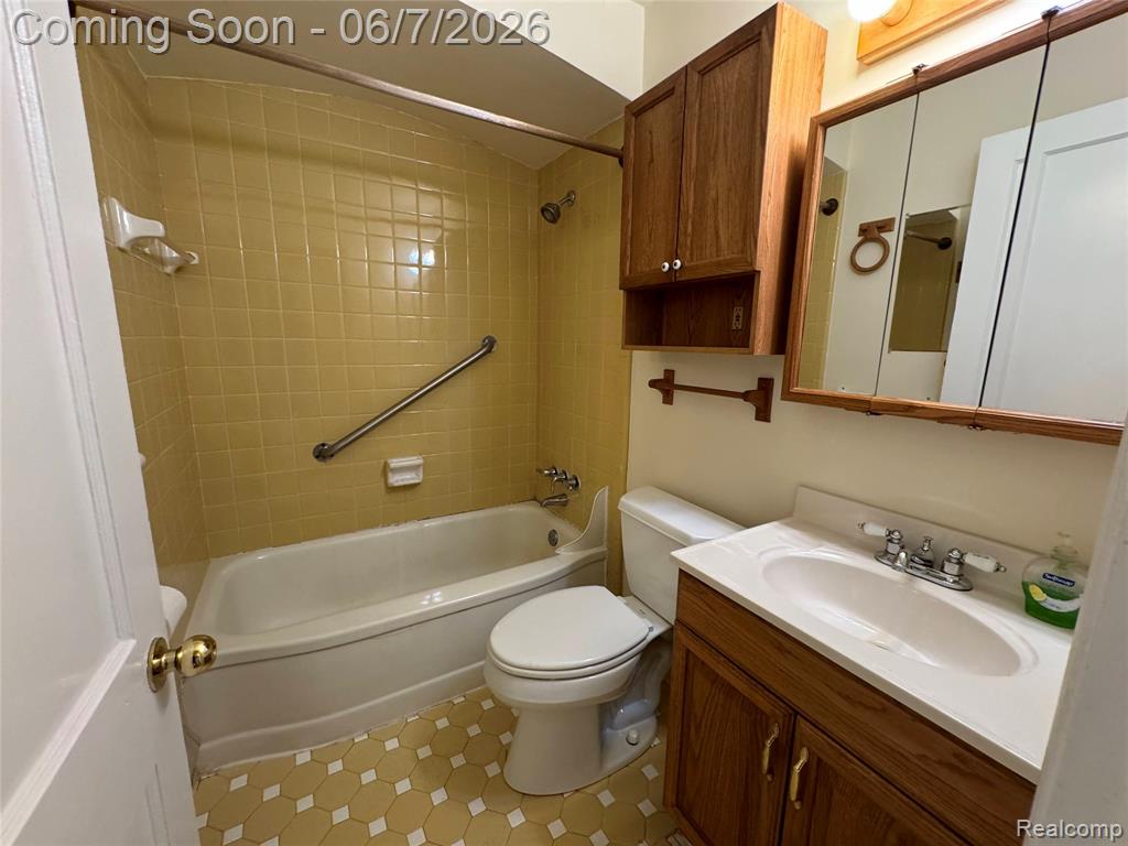 4235 Buckingham Avenue, Berkley, MI 48072 — Photo 21