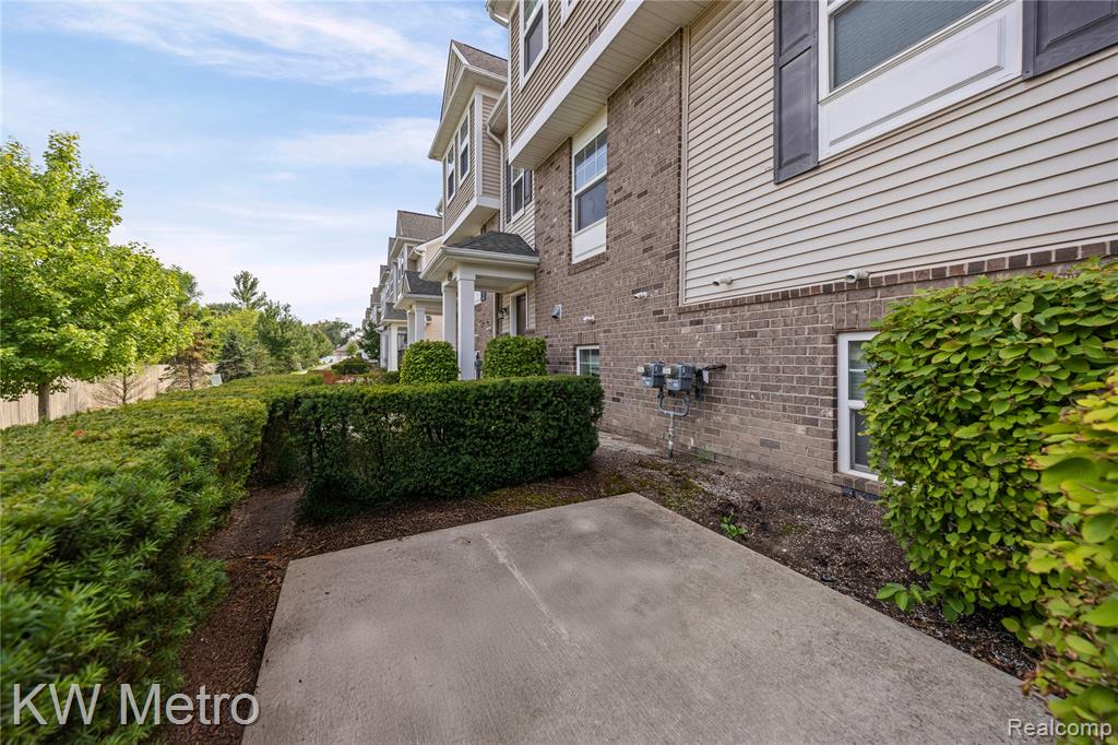 4636 Bradley Circle, Troy, MI 48085 — Photo 25