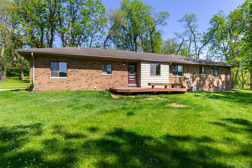 2875 Auten Road, Ortonville, MI 48462 — Photo 36