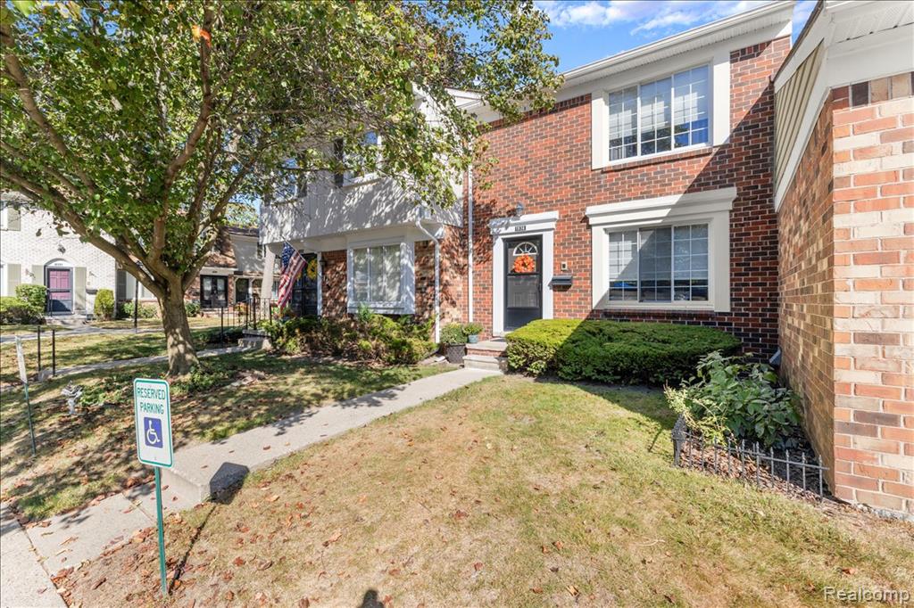 1936 Torquay Avenue, Royal Oak, MI 48073 — Photo 35