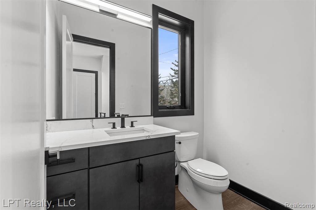 523 Walnut Street, Brighton, MI 48116 — Photo 13