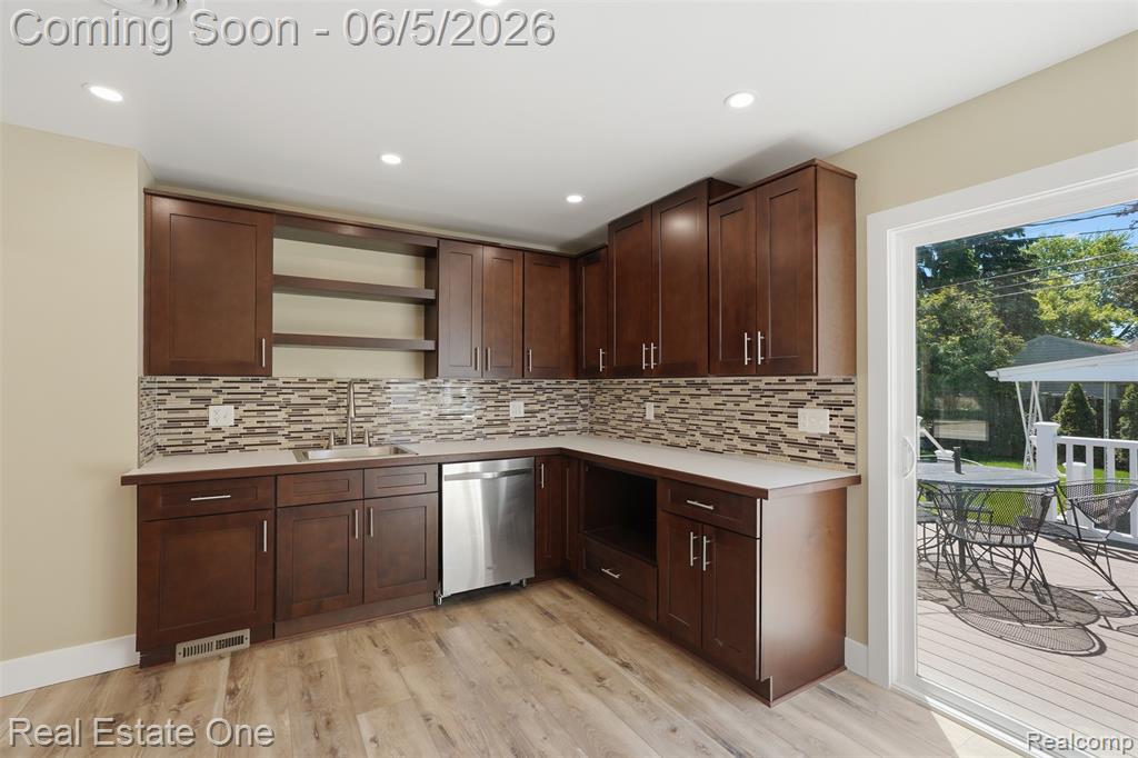 33441 Alta Street, Garden City, MI — Photo 11