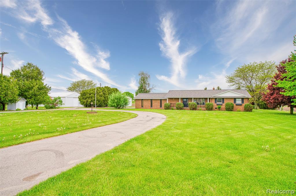 8653 Burnside Rd, Brown, MI 48416 — Photo 42