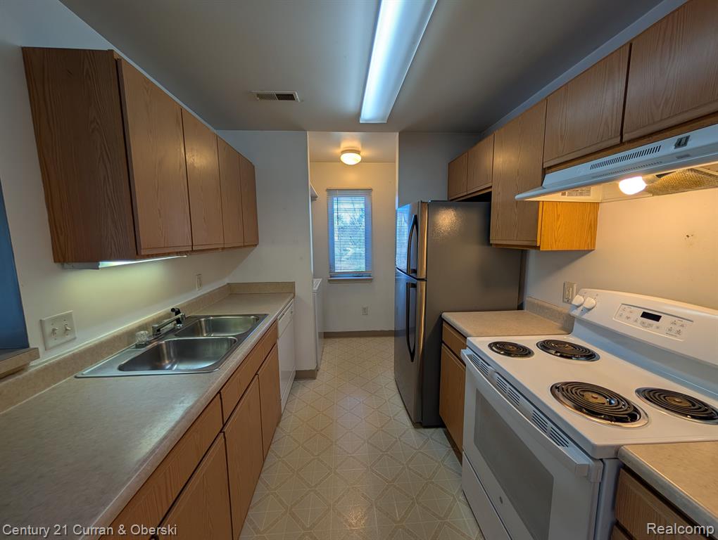 850 AMANDA Lane, Pontiac, MI 48340 — Photo 12