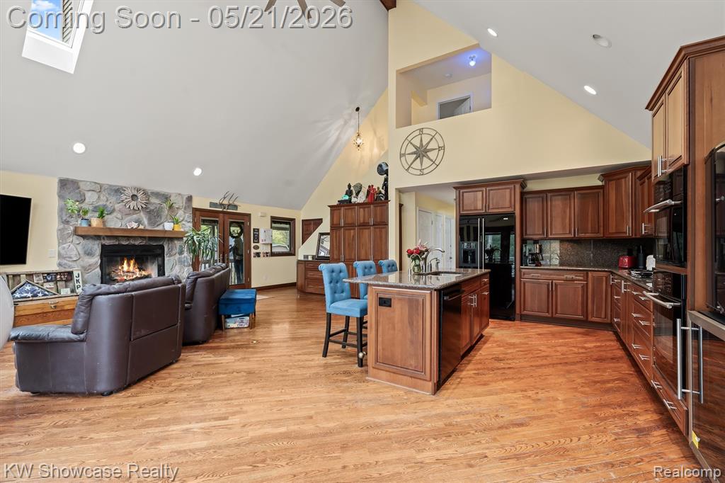 9650 Montgold Avenue, White Lake, MI — Photo 19