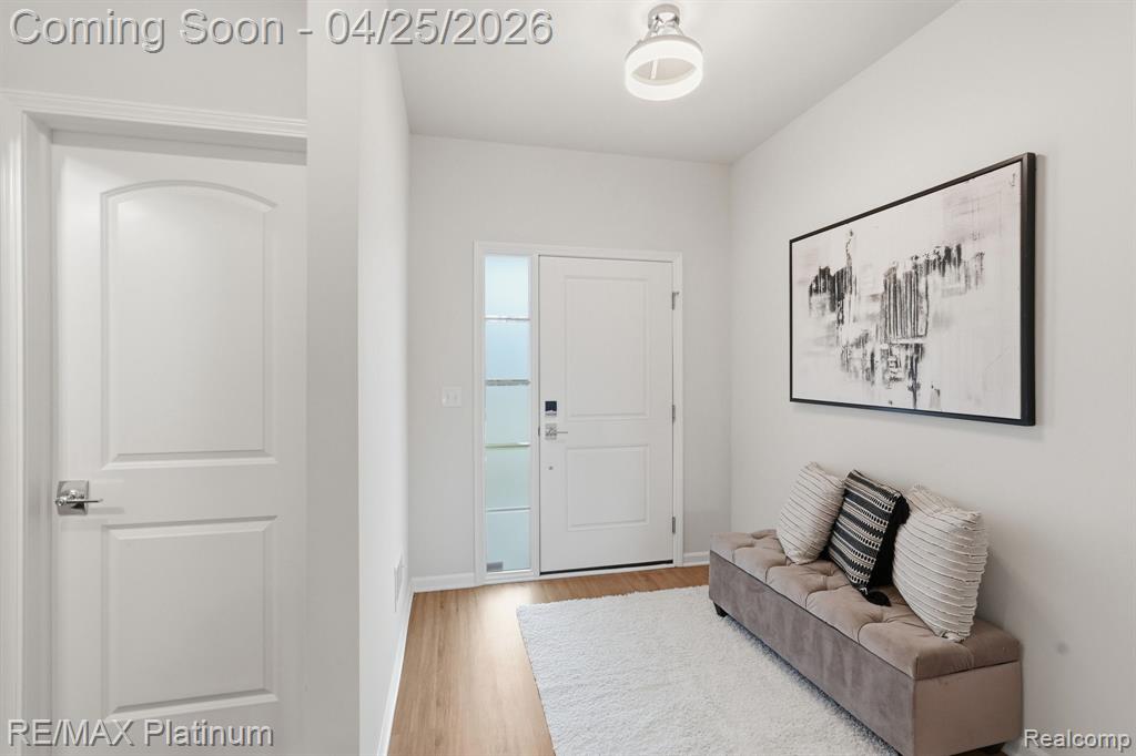 8050 Carston Lane, Brighton, MI 48116 — Photo 4