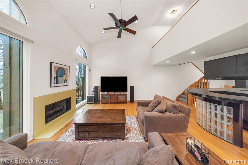 6337 N ASPEN RIDGE Boulevard, West Bloomfield, MI — Photo 14