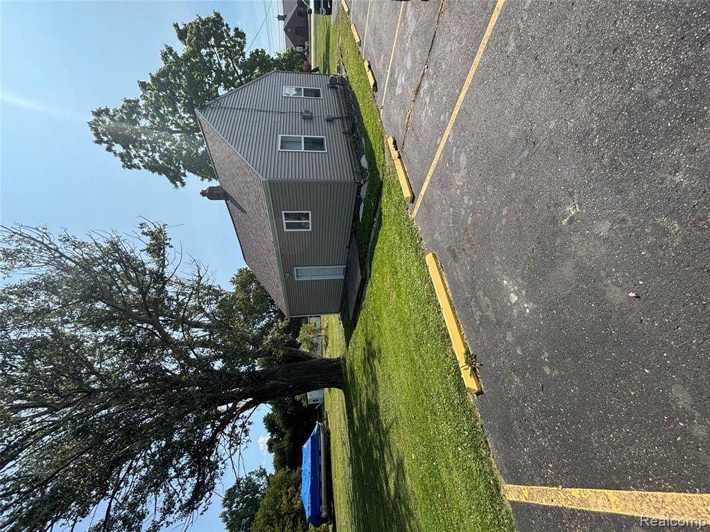9047 Davison Road, Davison, MI 48423 — Photo 2