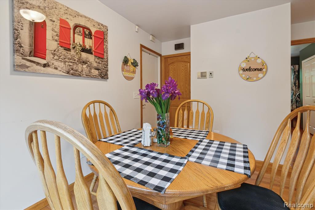 2057 W Brown Road, Mayville Vlg, MI 48744 — Photo 5