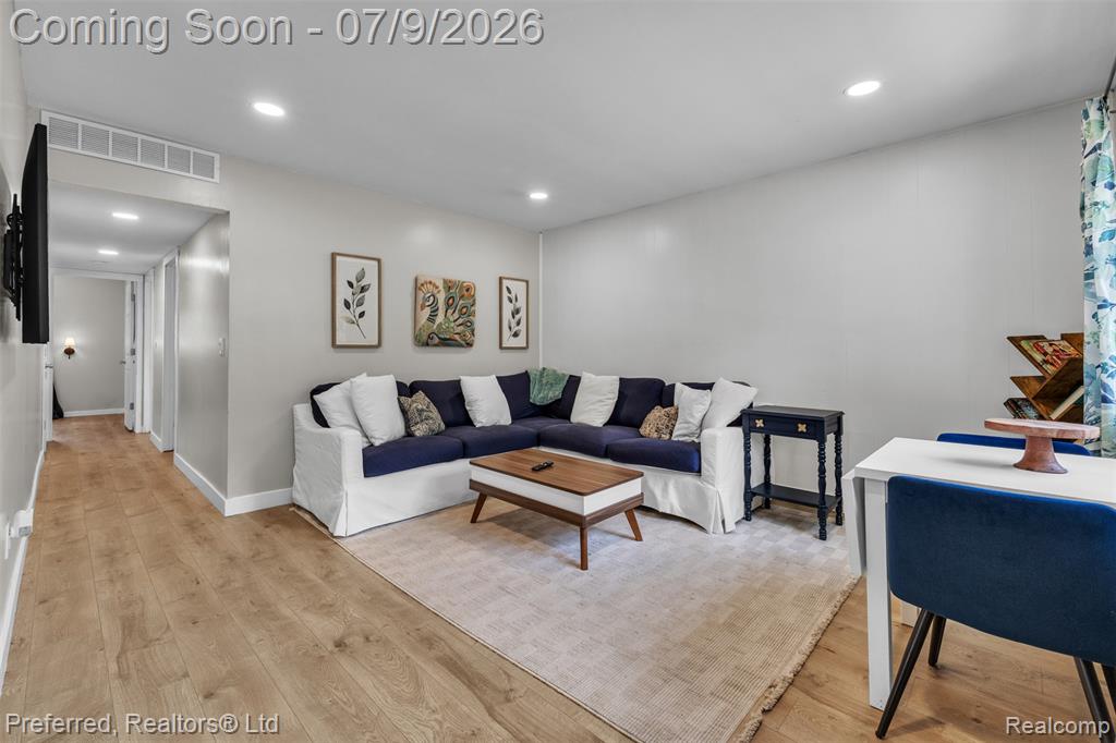 845 W Marshall Street, Ferndale, MI 48220 — Photo 9