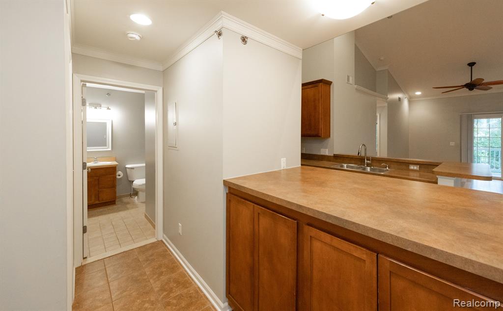 6600 TRILLIUM VILLAGE Lane, 23, Clarkston, MI — Photo 32