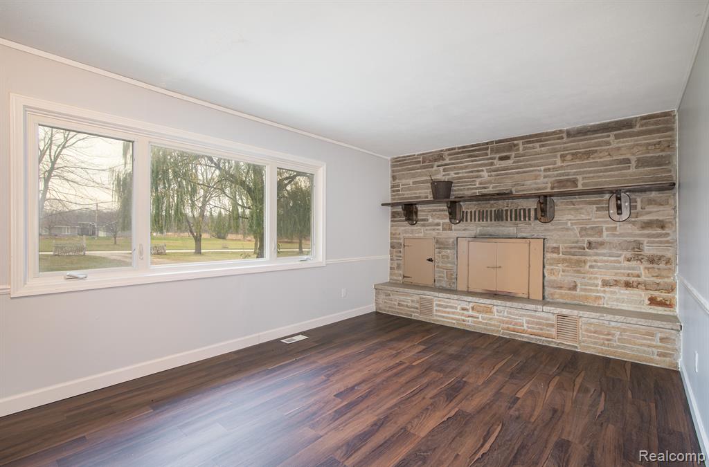 5170 GLEASON Road, Emmett, MI 48022 — Photo 7