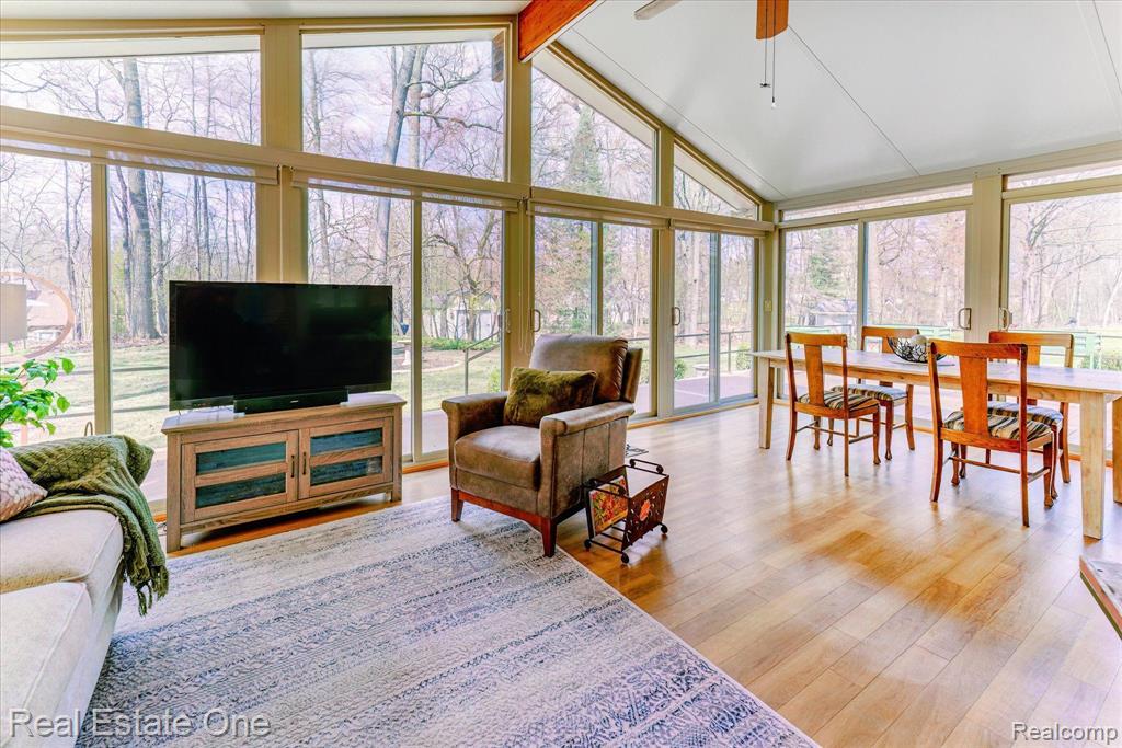 488 ORCHARDALE Drive, Rochester Hills, MI 48309 — Photo 26