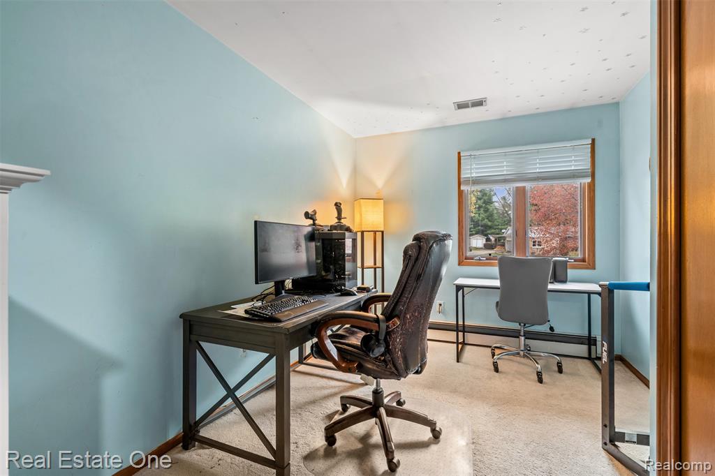 5122 Elizabeth Lane, Almont, MI 48003 — Photo 17