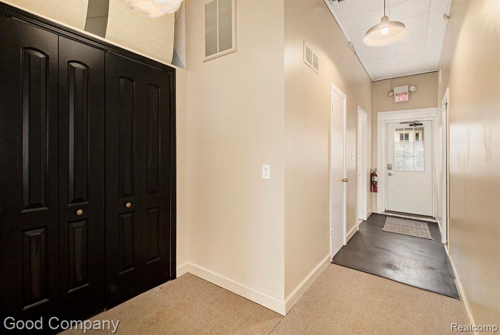 703 Livernois Street, Ferndale, MI 48220 — Photo 12