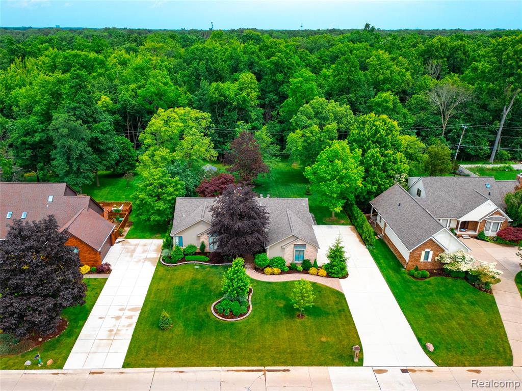 9158 Manchester Boulevard, Grosse Ile, MI 48138 — Photo 42