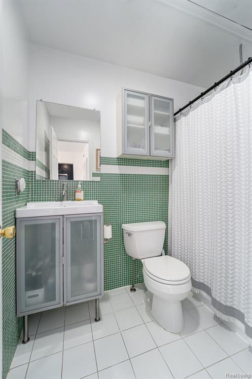 464 E MAPLEHURST Street, Ferndale, MI 48220 — Photo 19