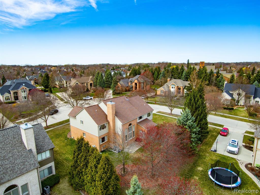 45857 ASHFORD Circle, Novi, MI — Photo 43