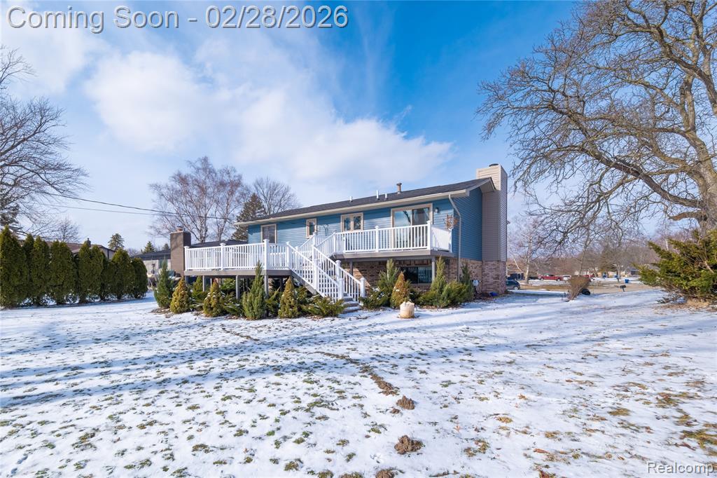 7663 Pleasant Manor Drive, Waterford, MI 48327 — Photo 20