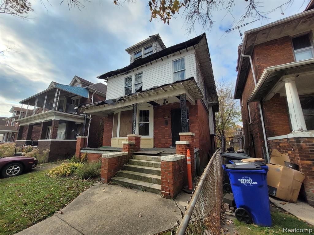 1483 MONTCLAIR Street, Detroit, MI 48214 — Photo 8