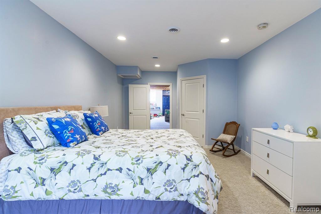 51112 MERRY Lane, Shelby Twp, MI 48316 — Photo 53
