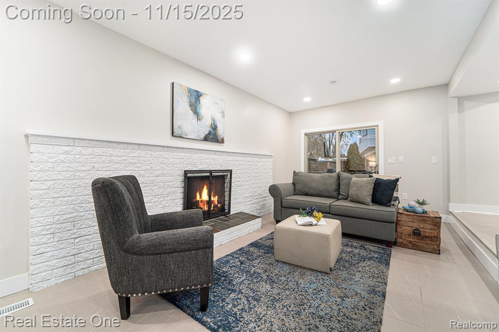14111 Thornwood Street, Riverview, MI 48193 — Photo 7