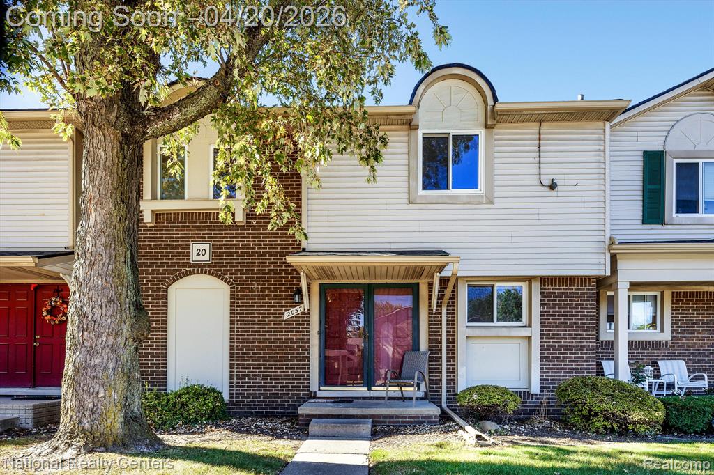 2057 W FRANKLIN Drive, Canton, MI 48187 — Photo 2