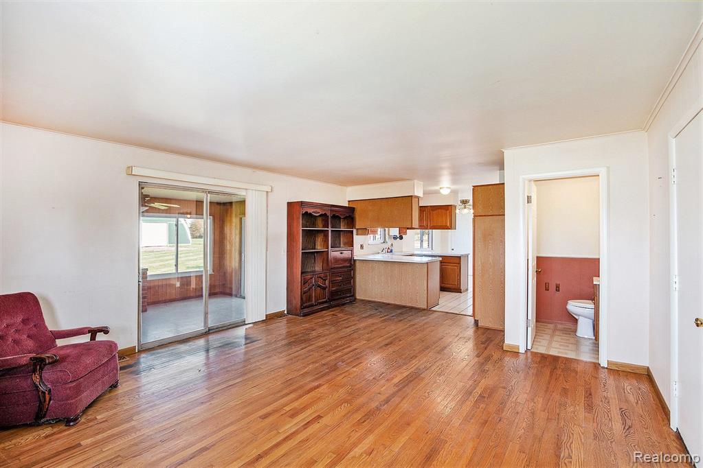 9176 MEISNER Road, Casco, MI 48064 — Photo 4