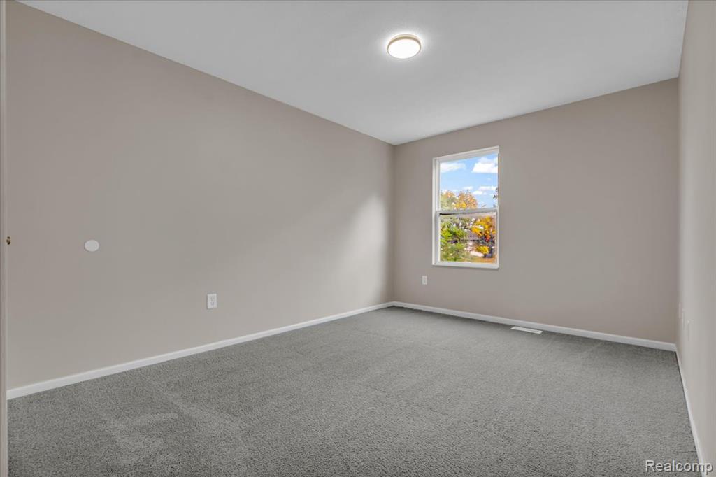 8282 Desoto Street, Detroit, MI 48238 — Photo 14