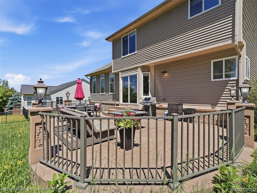 101 Willow Lake Drive, Oxford, MI 48371 — Photo 49