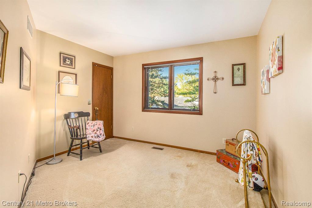 5376 OLDE SHAWBORO Road, Grand Blanc, MI 48439 — Photo 25