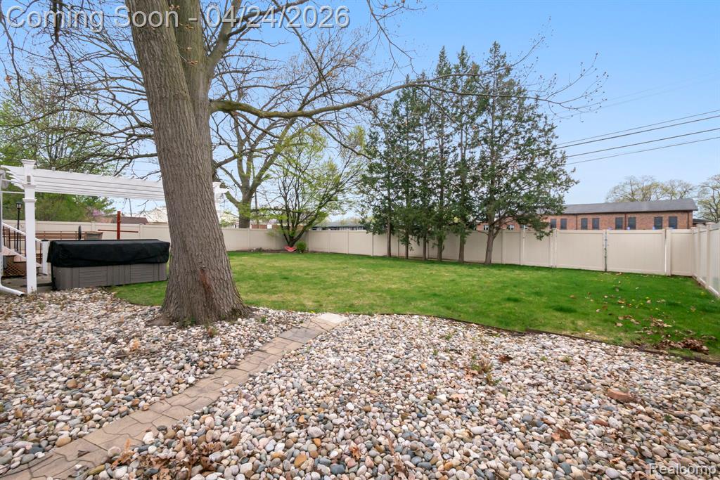 14036 Longtin Street, Southgate, MI 48195 — Photo 10