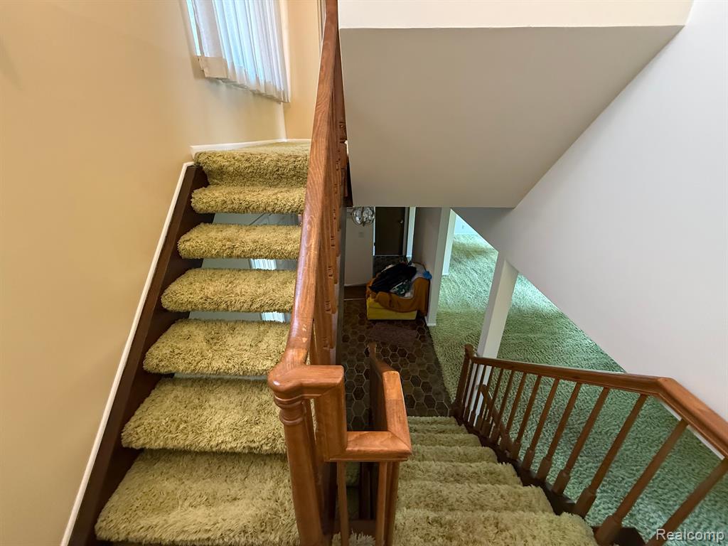 11 KIMBERLY Lane, 54, Dearborn, MI 48120 — Photo 48
