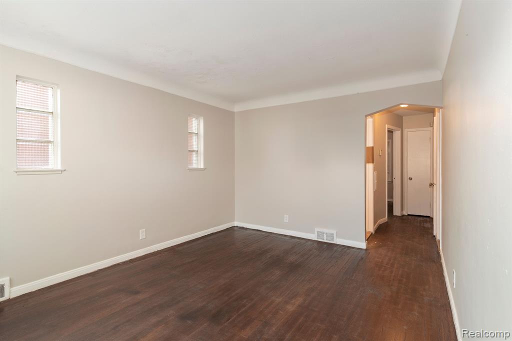 15486 FAIRMOUNT Drive, Detroit, MI 48205 — Photo 4